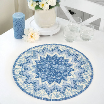 Point of View Folded Star Table Topper Kit - Penelope