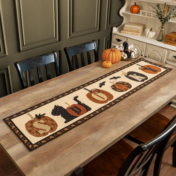 Spooky Kitty Table Runner Kit