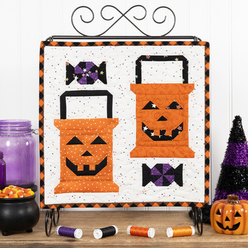 A Year in Spools - October - Sew Spooky Kit