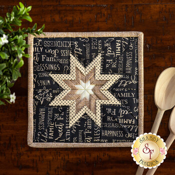  Folded Star Squared Hot Pad Kit - Quilter Barn Prints - Family Words, Image