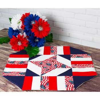 Easy Patriotic Table Topper Pattern, Image