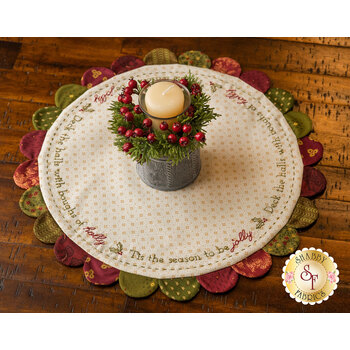  Scalloped Table Topper Kit - Deck the Halls - Farmhouse Christmas