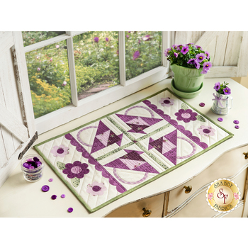  Pint Size Table Runner Series Kit - May, Image