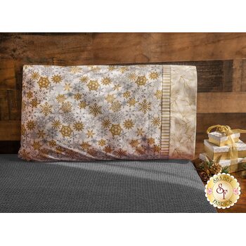 SAMPLE - Magic Pillowcase - Stonehenge White Christmas - Snowflakes