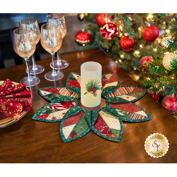 SAMPLE - Fold'n Stitch Leaf Topper - Stof Christmas