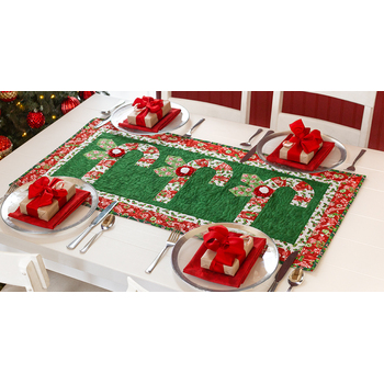 SAMPLE - Twisted Peppermint Table Runner