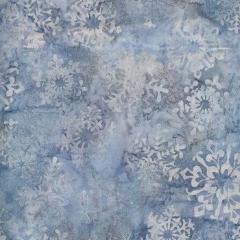 Winter Wonderland 22068-316 Coastal Fog by Robert Kaufman Fabrics