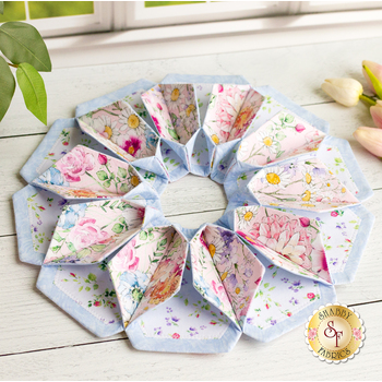 SAMPLE - Fold'n Stitch Blooms - Cherish