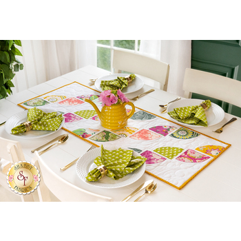  Drunkard's Path Table Runner Kit - Local Honey, Image