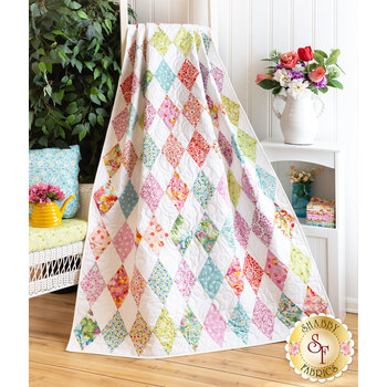  Diamond Garden Quilt Kit - Jolie, Image