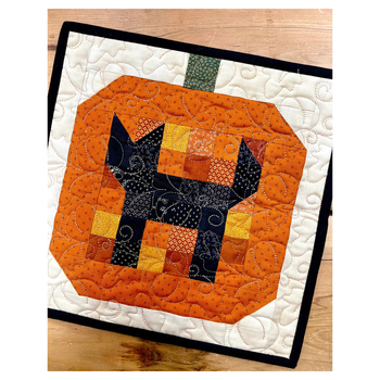 Mini Cat & Pumpkin Quilt Pattern, Image