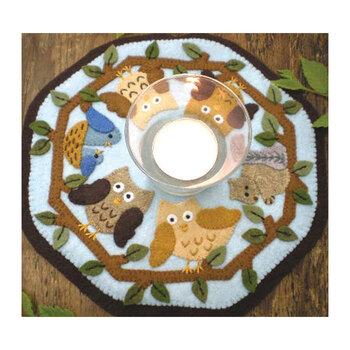  In The Woods Candle Mat Wool Felt Kit - Bareroots, Image