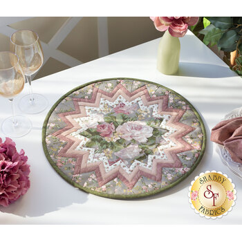 SAMPLE - Point Of View Folded Star Table Topper - First Blush, Image
