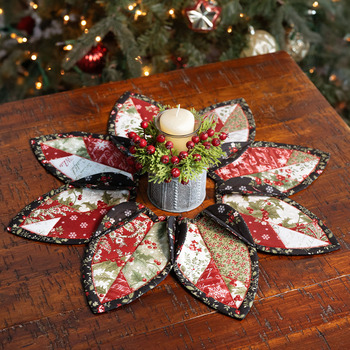 SAMPLE - Fold'n Stitch Leaf Topper - A Christmas Carol