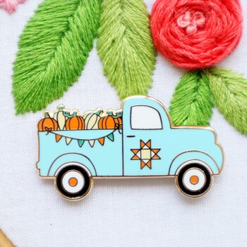 Fall Pumpkin Truck Magnetic Needle Minder, Image