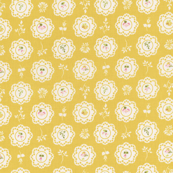Summer Skies and Fireflies C16371-YELLOW by Gracey Larson for Riley Blake Designs, Image