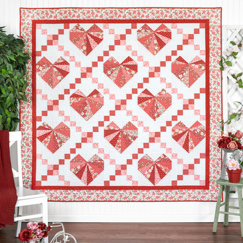 SAMPLE - Foundation Paper Piecing Heart and Lattice Quilt - Love Blooms