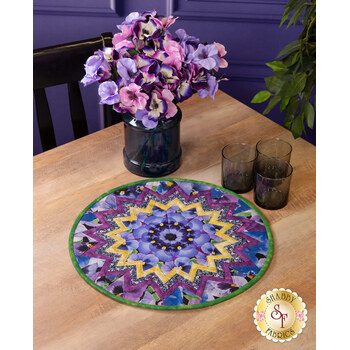  Point of View Kaleidoscope Folded Star Table Topper Kit - Pansy Perfection, Image