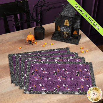  Self-Binding Placemats Kit - Makes 4 - Witchy Woods, Image