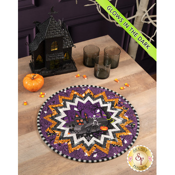  Point of View Folded Star Table Topper Kit - Witchy Woods, Image