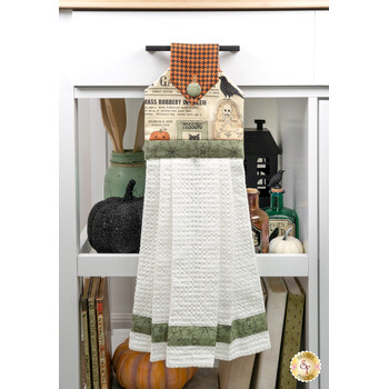  Hanging Towel Precut Kit - Home Sweet Haunt - Cream, Image