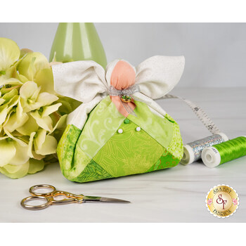  Birthstone Angel Pincushion Kit - August, Image