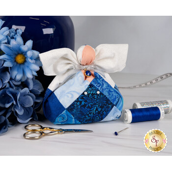  Birthstone Angel Pincushion Kit - September, Image