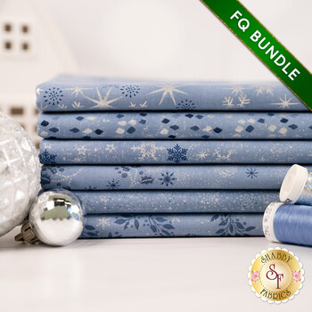  Stof Christmas 2026  Fat Quarter Bundle Light Blue/Silver Stof Fabrics - RESERVE, Image