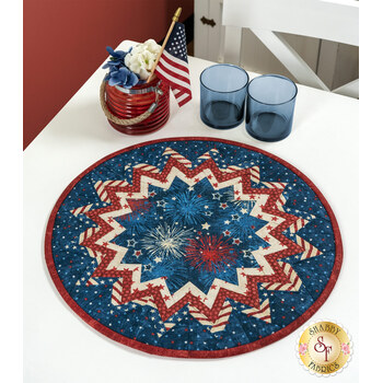  Point of View Folded Star Table Topper Kit - American Heartland