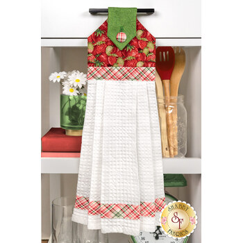 Hanging Towel Precut Kit - Berry Besties - Red