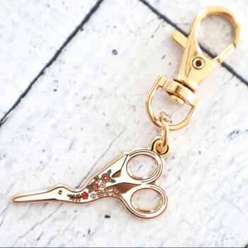 Flamingo Toes Embroidery Scissors Enamel Charm