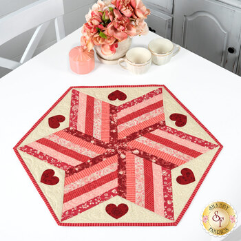  60 Degree Diamond Table Topper Kit - Petals and Polka Dots