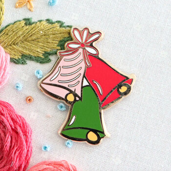 Jingle Bells Magnetic Needle Minder