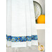 A close up on the fabric stripe through the bottom of the towel.