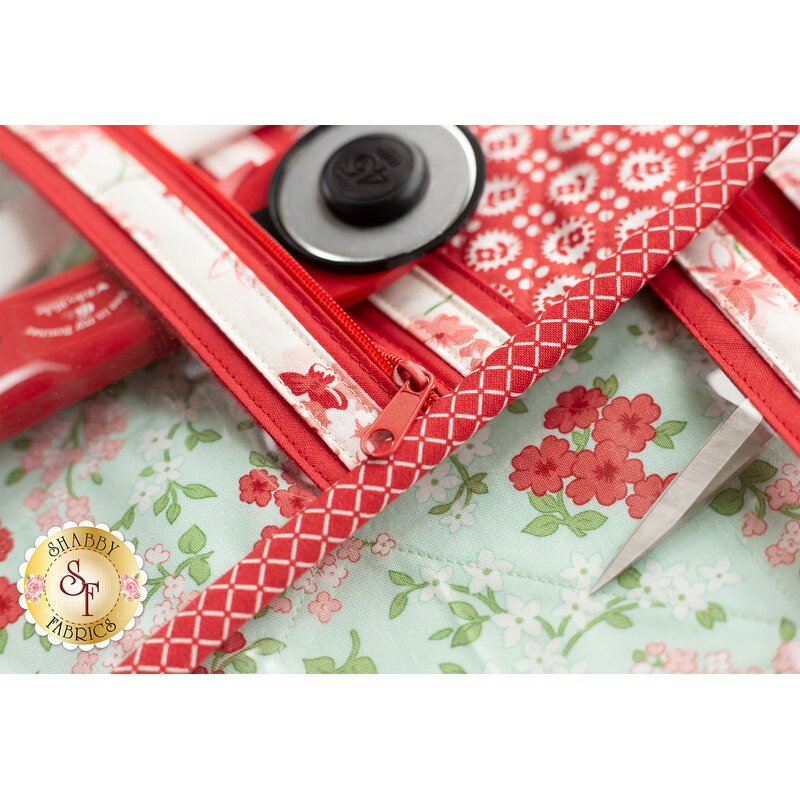 Quilt As You Go Project Bag Kit - Lighthearted - Makes 2