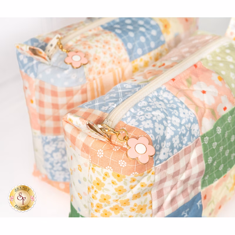   Mini-Charm Bag Kit - Cottage Charm - Makes 2 preload image