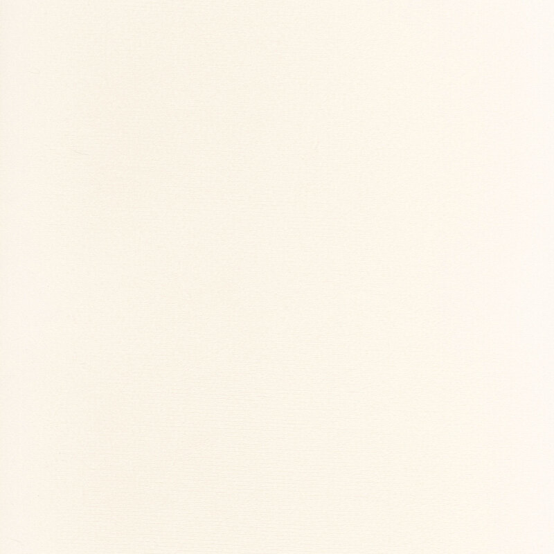 Solid swatch of cream Cuddle fabric.