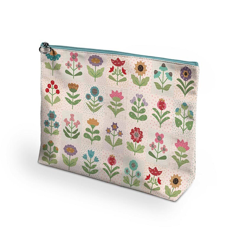 Isolated image of the Lori Holt Gentler Times Project Bag on a white background.