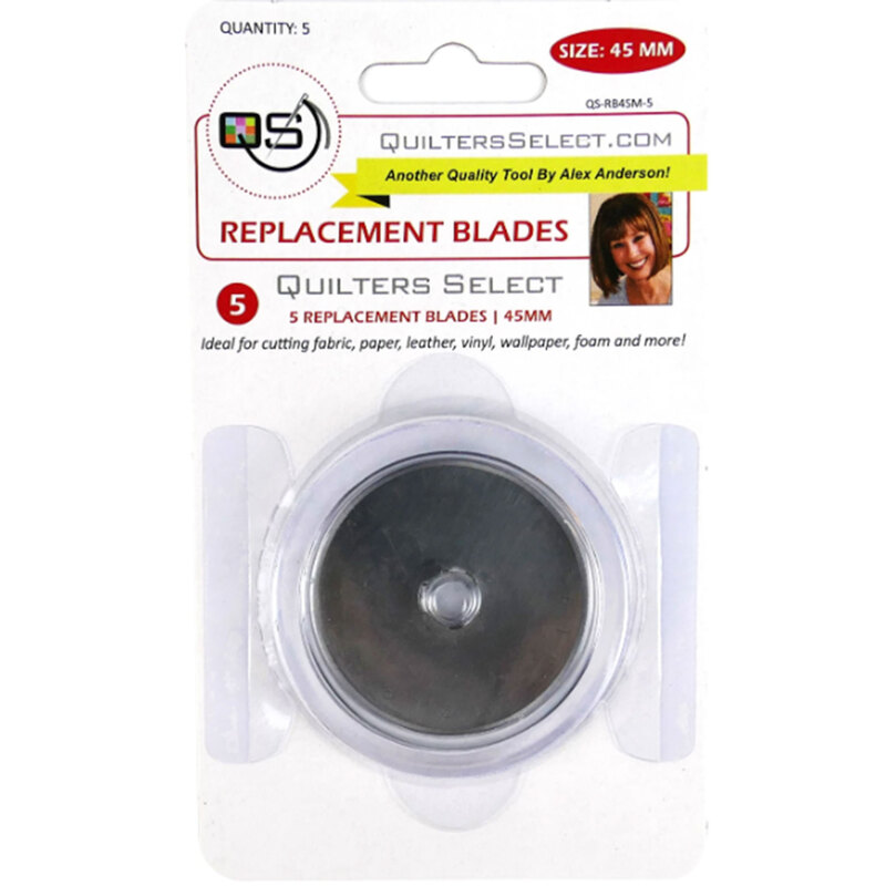 Package of five 45 mm replacement blades for quilting, labeled with brand and usage details.